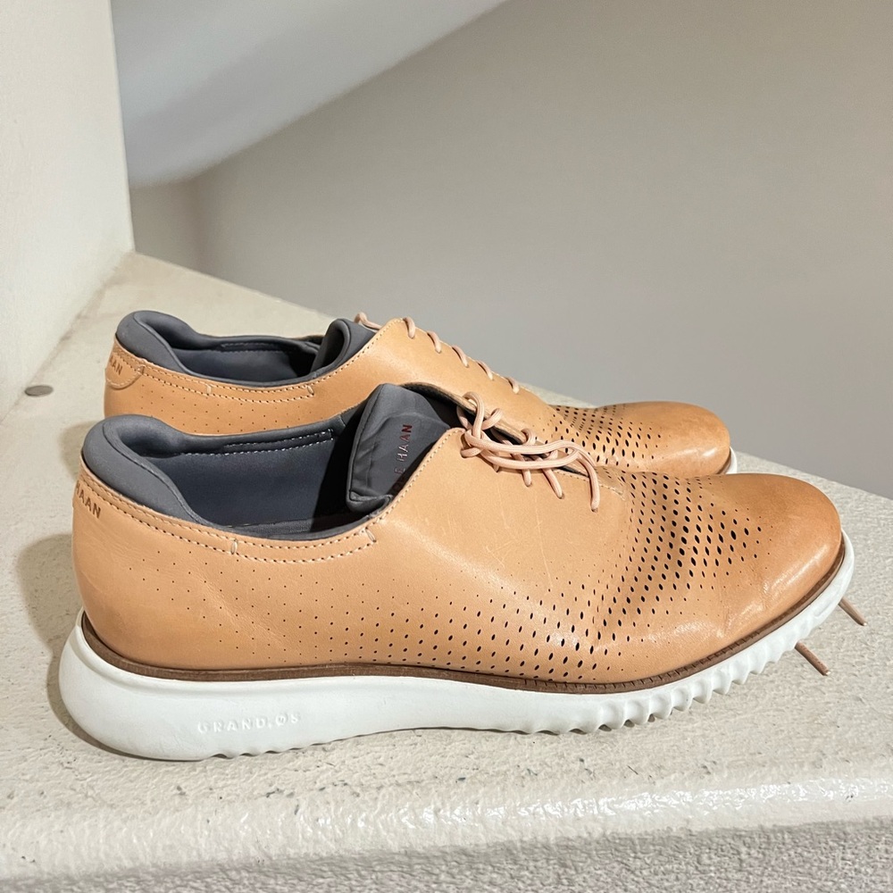 Cole Haan 2.ZERØGRAND Lined Laser Wingtip Oxford- British Tan/Ivory Men Size 13